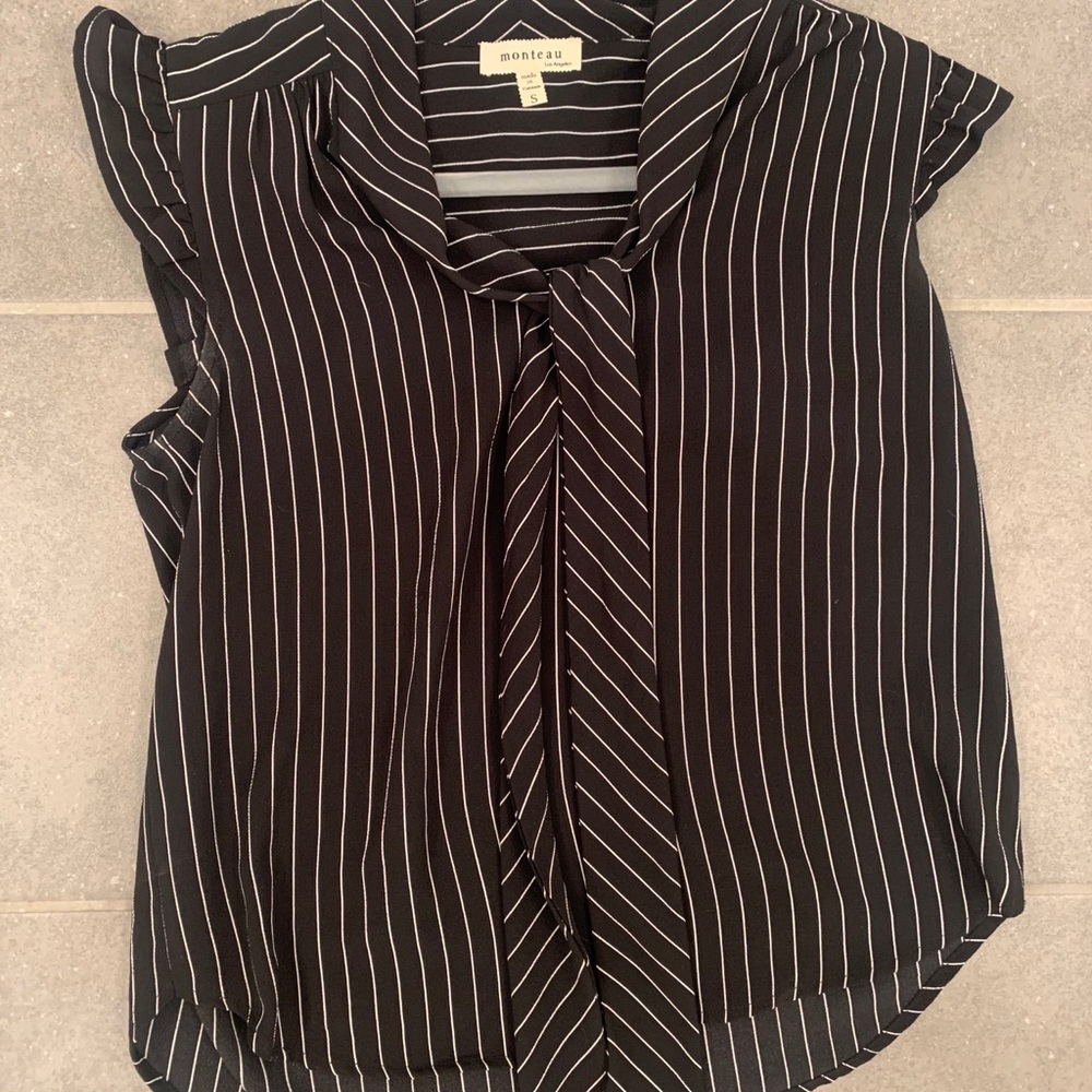 Black and White Striped Business Blouse!
